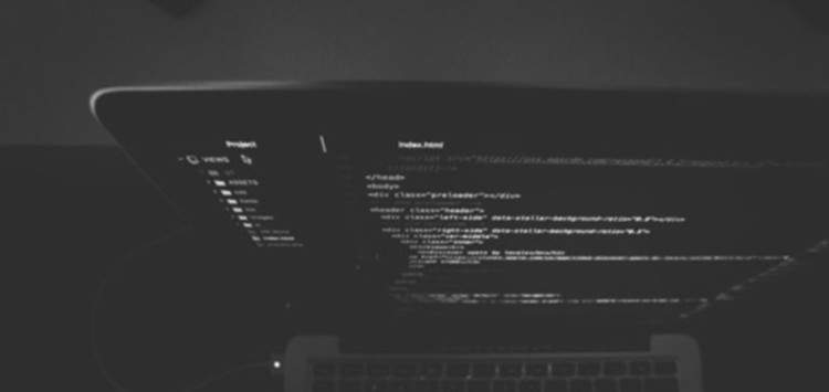 Kaj je SQL in zakaj ga uporabljamo?